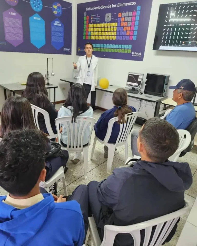 Mérida | Semilleros Científicos adquieren herramientas para el estudio de las ciencias 4 4972486344311942808 11zon