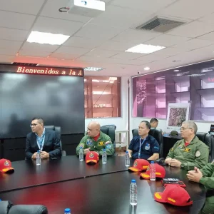 ABAE y Aviación Militar Bolivariana fortalecen cooperación estratégica en el ámbito espacial (5)