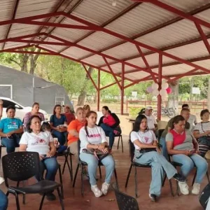 En Barinas Foro de Mujeres que Transforman al Mundo (2)