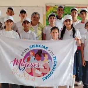 En Barinas Foro de Mujeres que Transforman al Mundo (7)