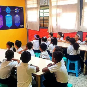 Estudiantes carabobeños viajan al interior del cuerpo humano en las aulas de ciencias en Tocuyito (1)