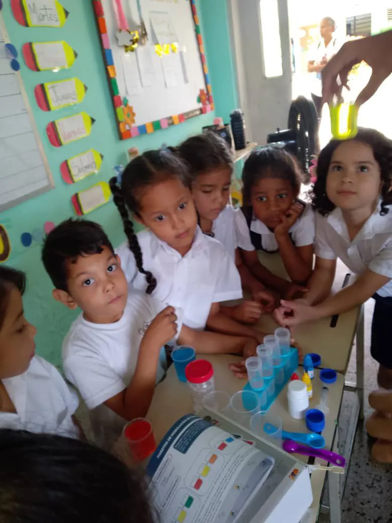 Estudiantes despiertan vocaciones cientificas en Cojedes 1