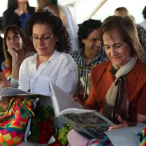 Mincyt presenta libro “Mujeres de las Ciencias en Venezuela” 3 Mincyt presenta libro “Mujeres de las Ciencias en Venezuela” (4)