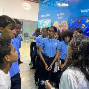 Semilleros Científicos de La Guaira exploran el mundo de la ciencia y la tecnología (1)