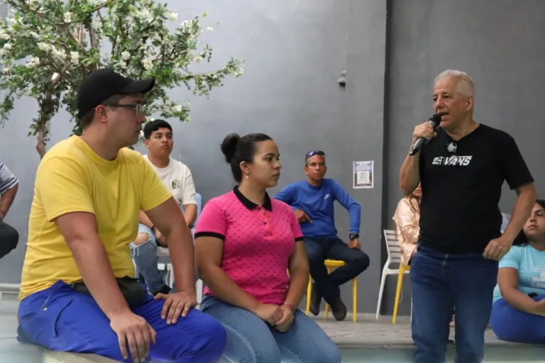 El legado científico de Humberto Fernández-Morán como inspiración para la juventud venezolana 2 4958643248105107044_11zon