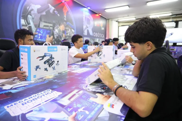 Miranda | Gobierno Nacional inaugura Mega Núcleo de Robótica Educativa para beneficio de más de 3 mil jóvenes 9 robotica