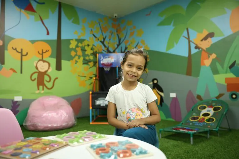 Gobierno venezolano entrega modernizado Materno Infantil del Este a la comunidad de Petare 4 Presidente Maduro entrega Hospital Materno Infantil Dr. Joel Valencia Parparcén en Petare