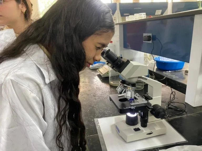 Fundación Inzit abre sus puertas a futuros jóvenes científicos