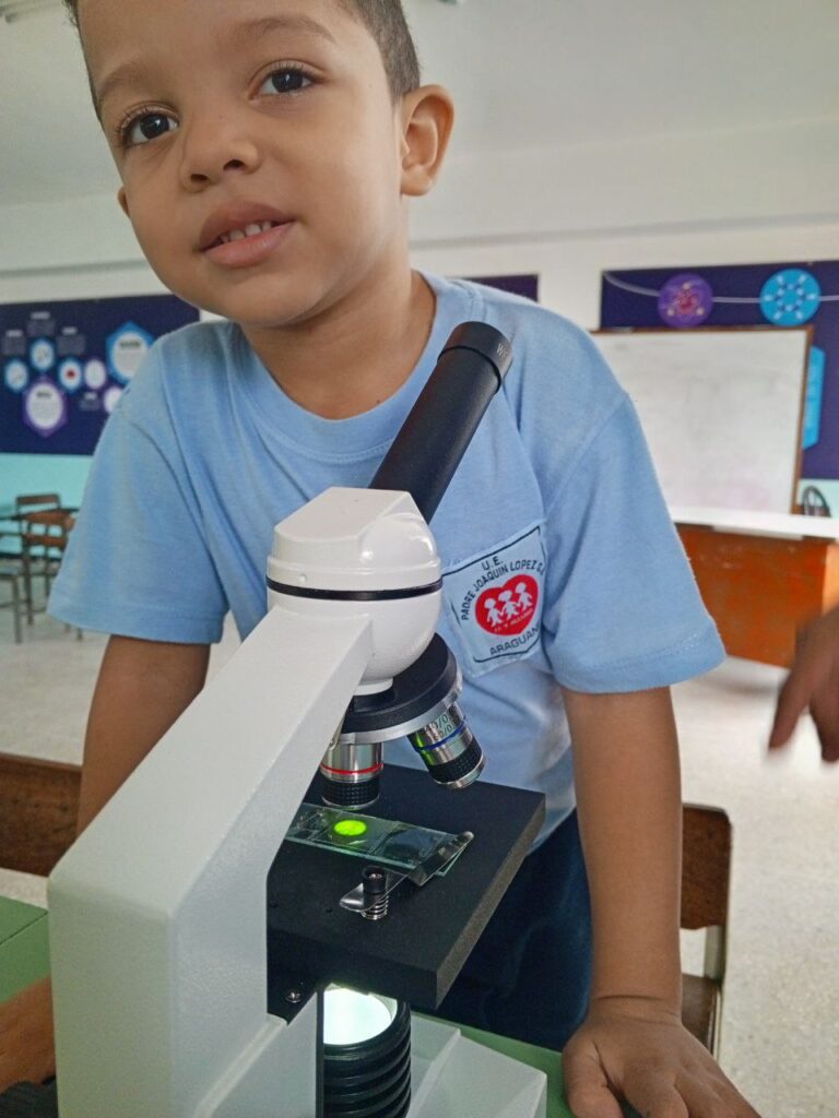 Polo va a la Escuela continua llevando ciencia y tecnología a Caucagüita 6 U.E.P Padre Joaquín López, Fe y Alegría (26)
