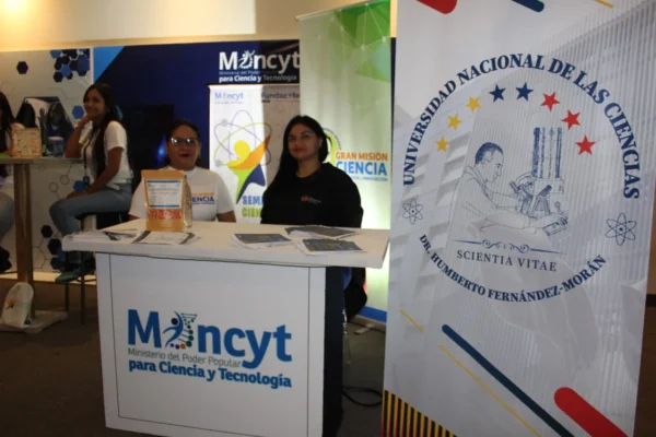 Arranca la Expoferia de Oportunidades de Estudio 2025 en el estado Monagas 7 expoferia de monagas (4)