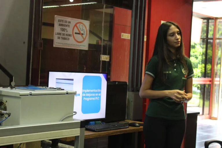 Presentiacion de pasantes de Cies (5)