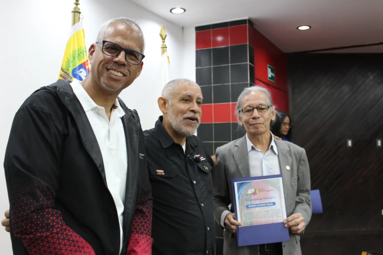 entrega de reconocimiento (5)