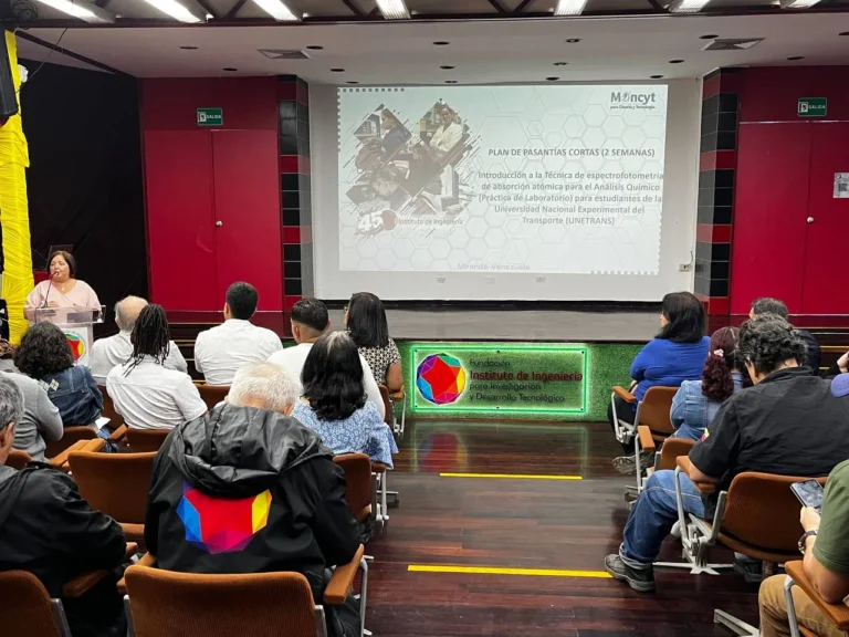 Estudiantes de química de la UNETRANS presentan sus informes finales de pasantías en auditorio de la FIIIDT 11 unetrans pasantias (6)