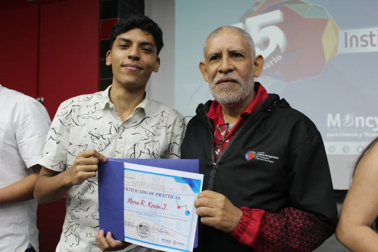 Estudiantes de química de la UNETRANS presentan sus informes finales de pasantías en auditorio de la FIIIDT 3 unetrans pasantias (60)_11zon