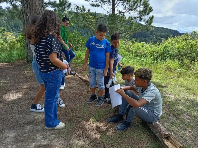 visita de la embajada cubana (15)