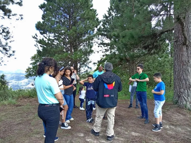 visita de la embajada cubana (3)