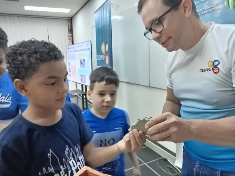 visita de la embajada cubana (51)