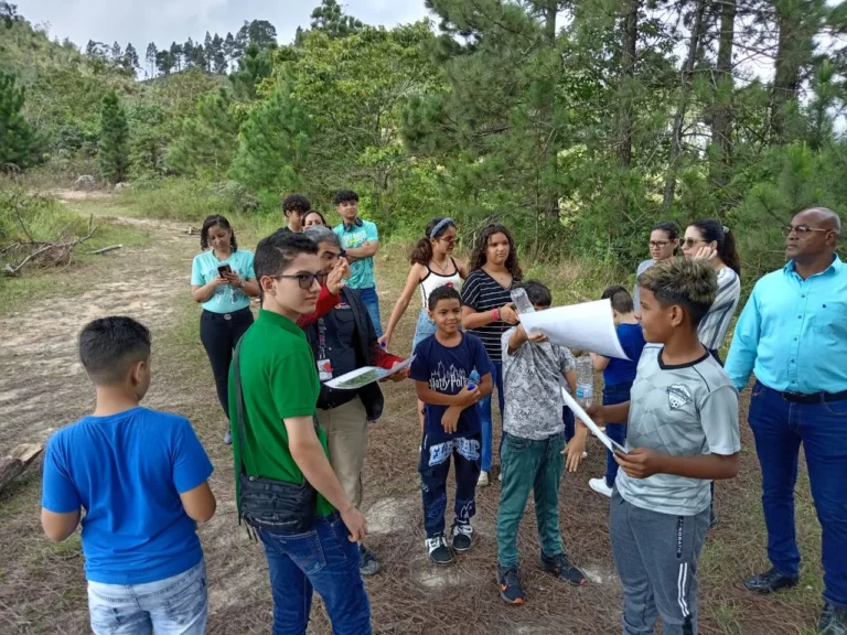 visita de la embajada cubana (7)