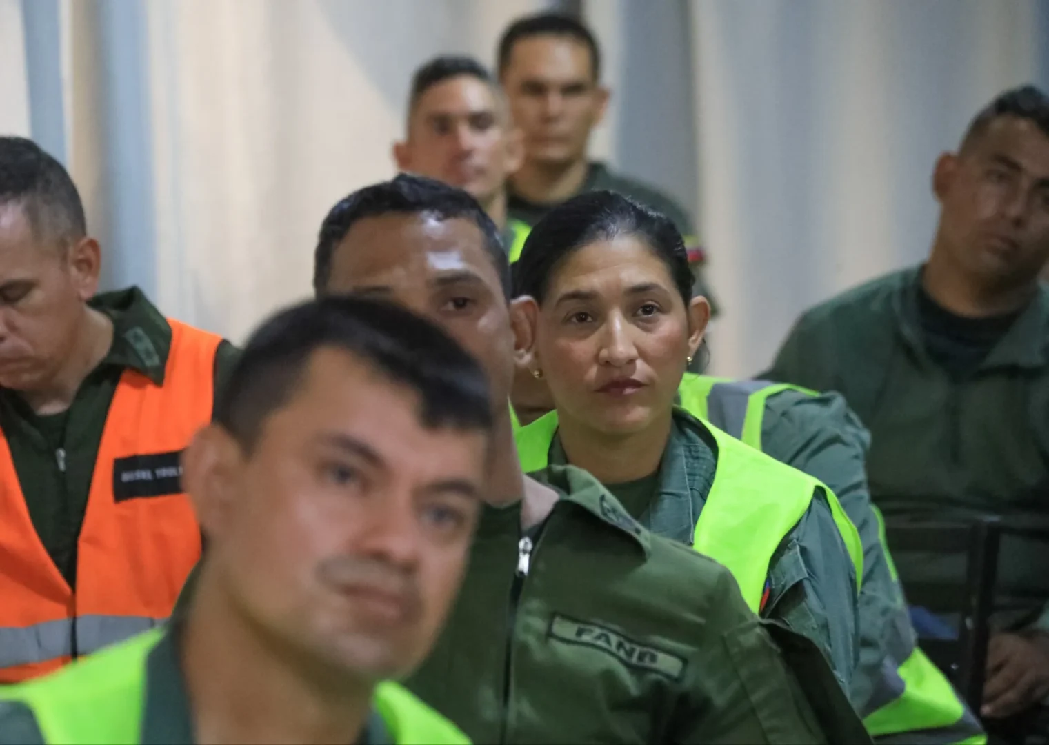 Cada paso que damos es para brindar más tranquilidad y confianza a nuestro pueblo. 3 Cada paso que damos es para brindar mas tranquilidad y confianza a nuestro pueblo 2