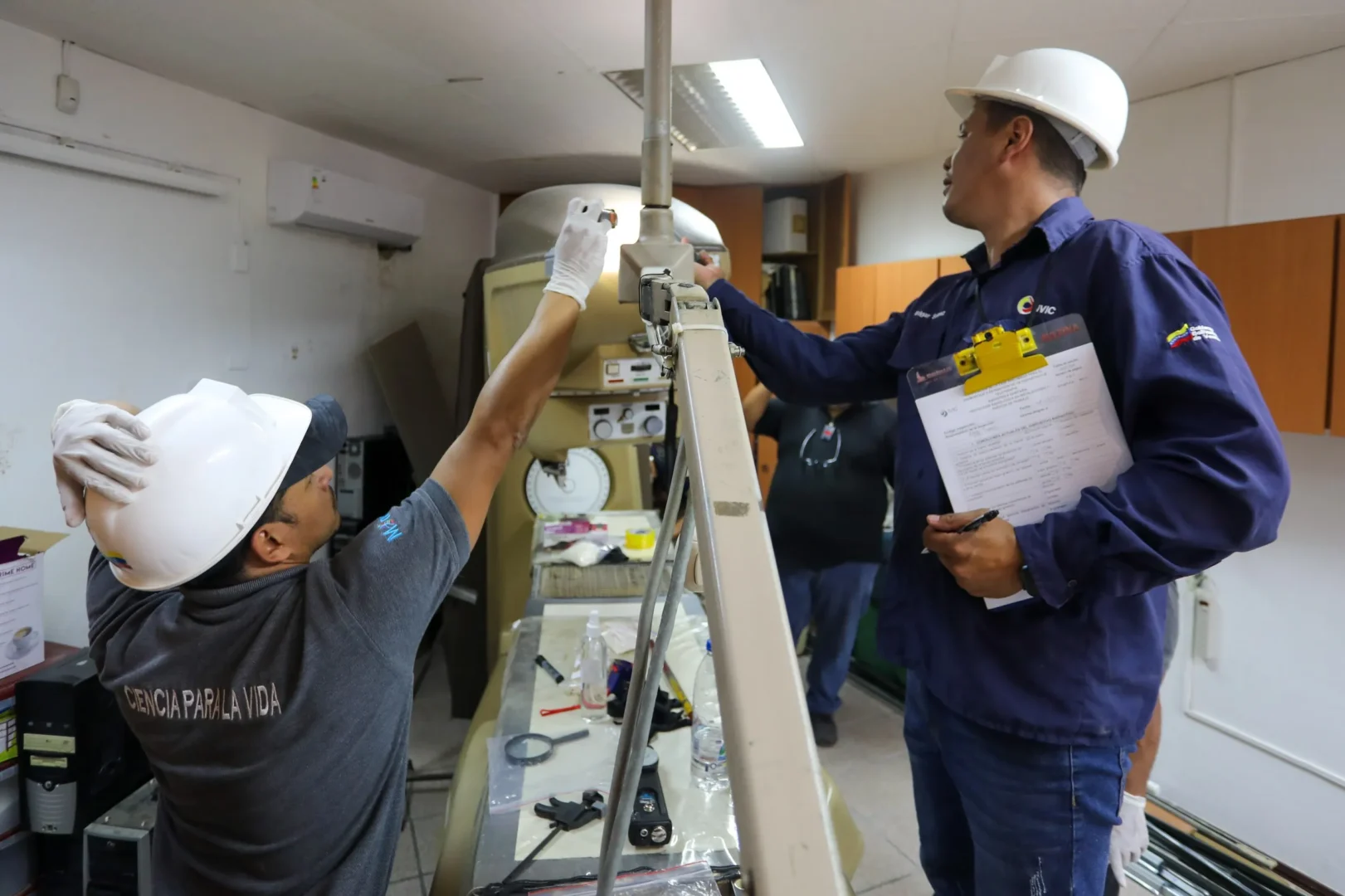 Comisión Presidencial e ingenieros del IVIC evalúan rutas de evacuación para fuentes radiactivas en Caracas 5 Comision Presidencial e ingenieros del IVIC evaluan rutas de evacuacion para fuentes radiactivas en Caracas 5