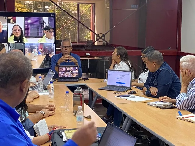 Especialistas acuerdan elevar propuesta para la creación de una Comisión Presidencial de Evaluación de Efectos Sísmicos 4 Especialistas se reunen para creacion de Comision Presidencial de Evaluacion de Efectos Geologicos de los Sismos 3