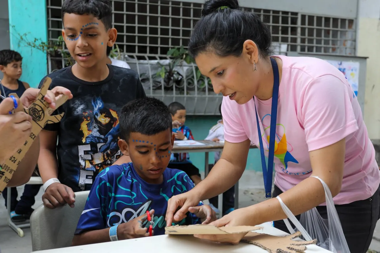 Mincyt promueve la ciencia creativa en el campamento transitorio Edoardo Crema 2