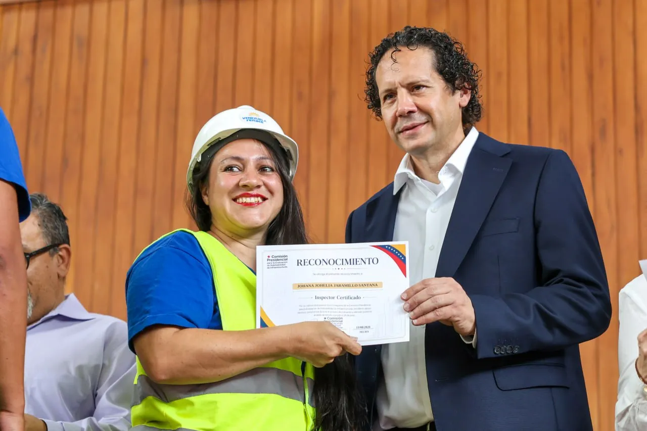 Comision Presidencial reconocio la labor de mas de 560 ingenieros desplegados tras eventos sismicos 11