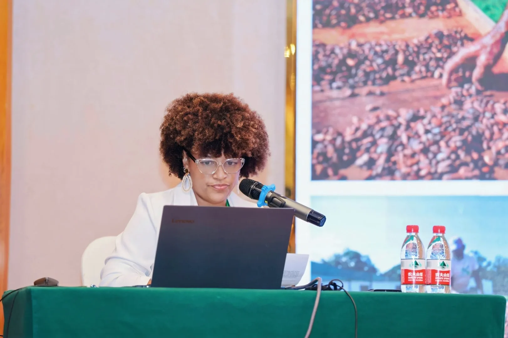 Venezuela presenta potencial del cacao fino de aroma en encuentro técnico de la FAO en China 4 Venezuela presenta potencial del cacao fino de aroma en encuentro tecnico de la FAO en China 5