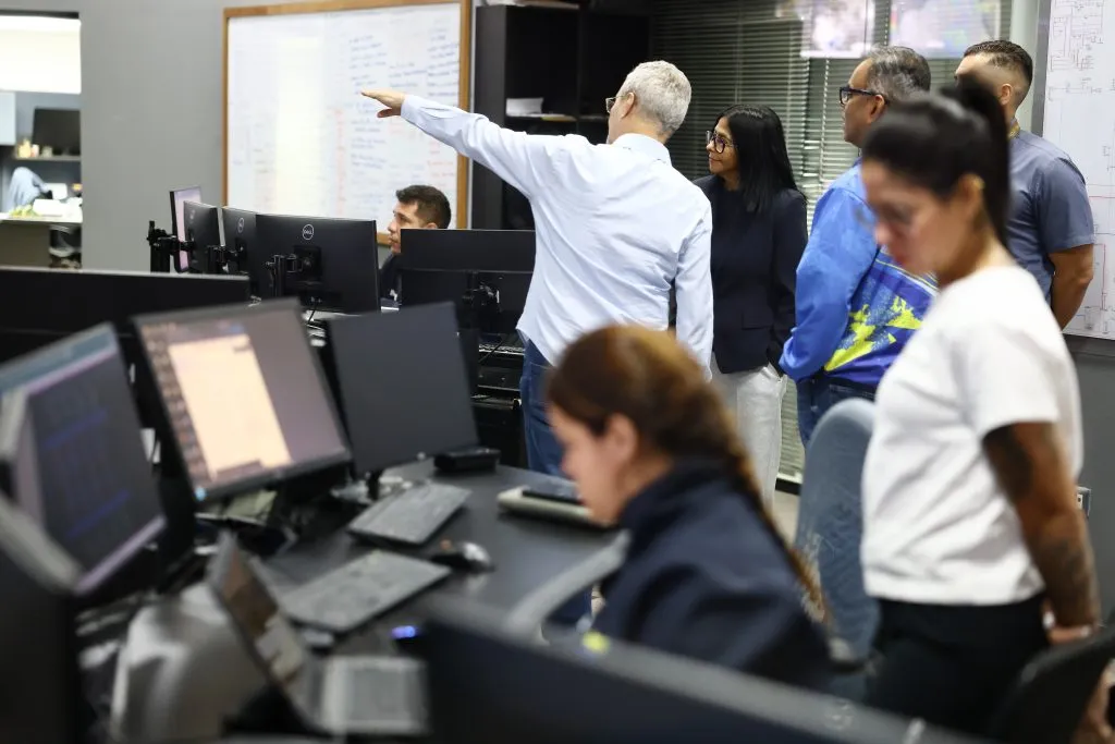 Presidenta encargada Delcy Rodríguez evalúa el Sistema Eléctrico Nacional desde el Centro Nacional de Despacho 3 Presidenta encargada Delcy Rodriguez evalua el Sistema Electrico Nacional desde el Centro Nacional de Despacho 3