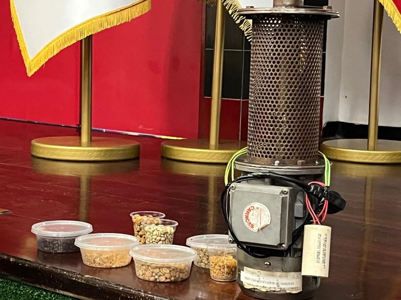 Innovación soberana: Ingenieros del Instituto de Ingeniería diseñan equipos para el procesamiento de cacao y café venezolanos 2 Innovacion soberana Ingenieros del Instituto de Ingenieria disenan equipos para el procesamiento de cacao y cafe venezolanos 1